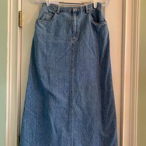 Crazy Horse By Liz Claiborne Size 10 Vintage Long Skirt with back slit